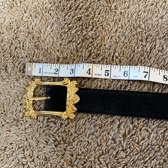 VTG 90’s Express Black Suede Leather Victorian Goth Gold Rocco Belt - Picture 9 of 14